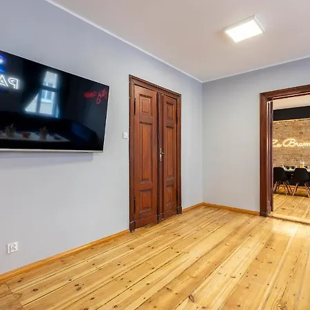 #partyhouse Appartement