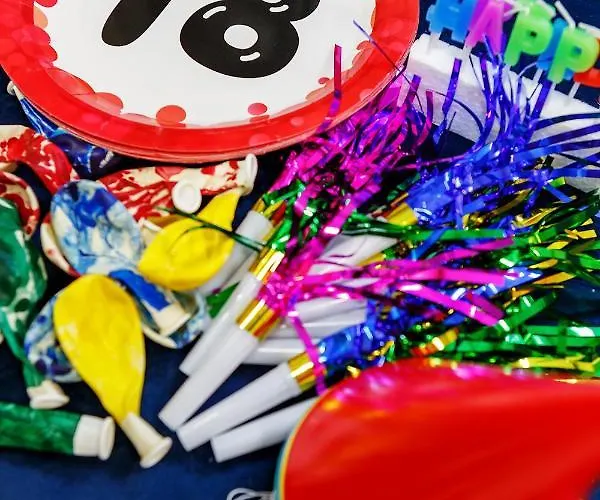 #partyhouse * 波兹南