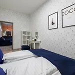 #partyhouse Apartment *