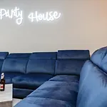 Apartment #partyhouse Poznan