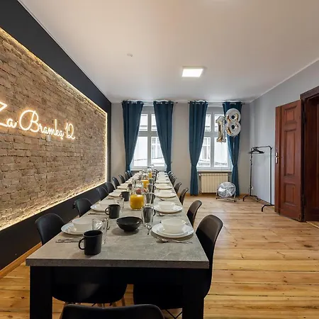 #partyhouse Apartament