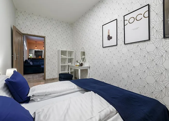 #partyhouse Apartment *