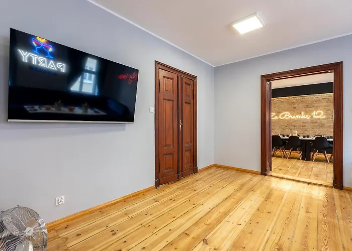 #partyhouse Apartament